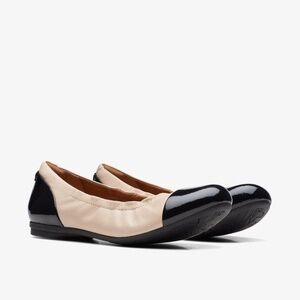 Clarks Rena Jazz Cap-Toe Flats – Black & Cream, Women’s Size 6, Work Shoes